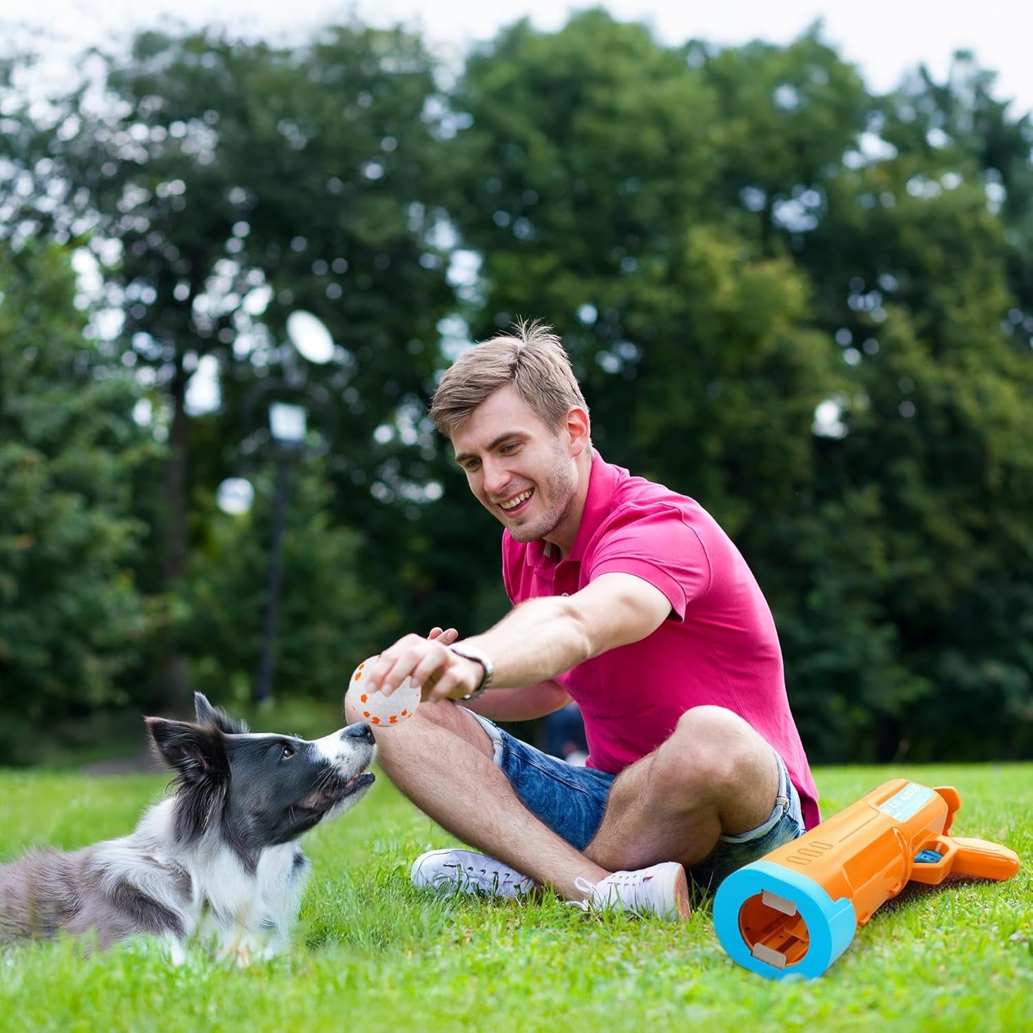Dog Ball Launcher, Dog Ball Blaster with 3 ETPU Balls, Interactive Thrower for Medium to Large Dogs, Play Fetch Toy for Dogs for Outdoor Exercise