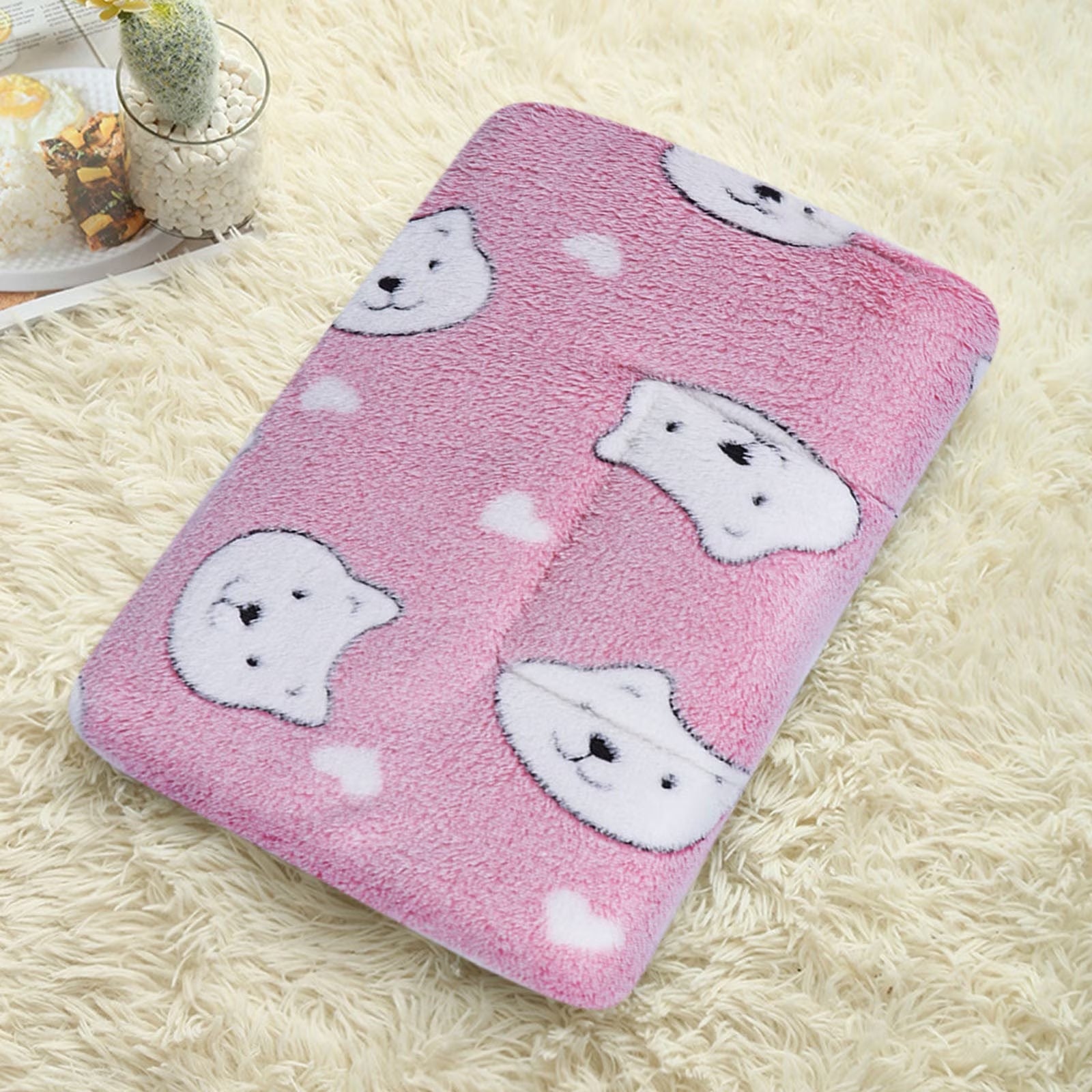 New Pet Essentials Ultra Soft Warm Dog Bed Mat Indoor Dog Pads, Machine Washable Dog Crate Mat, Kennel Pad for Dog Sleeping Mattress for Small Dogs,24X20Inch